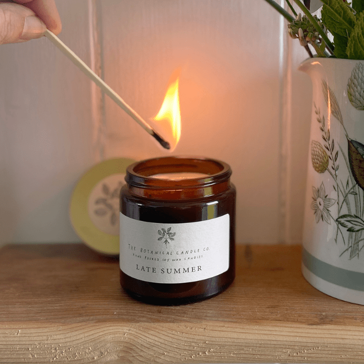 Brand Review: The Botanical Candle Co - Green Tulip