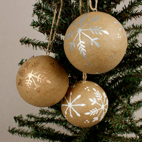 Kraft Papier Maché Bauble