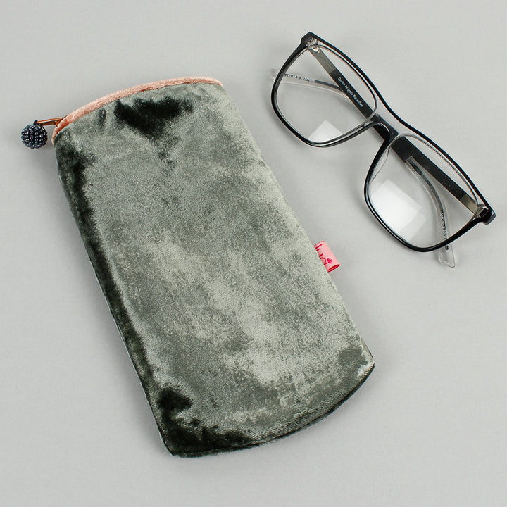 Velvet Glasses Purse