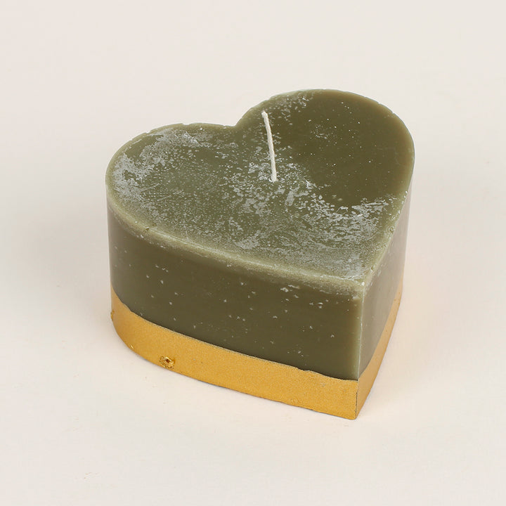 Nordic Spruce & Holly Heart Candle - Small