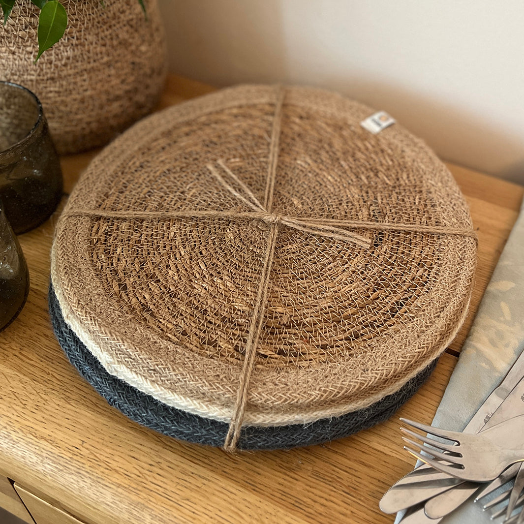 Set of 6 Seagrass & Jute Tablemats - Naturals