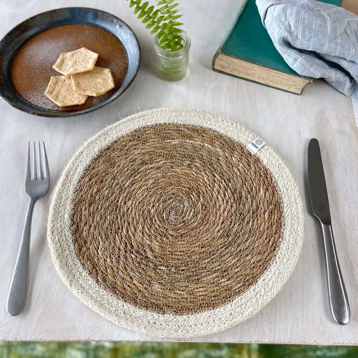 *NQP* Seagrass & Jute Tablemat - Natural/White