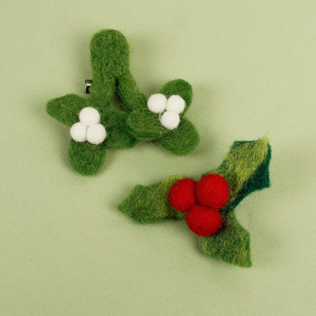 Felt Christmas Brooch - Green Tulip