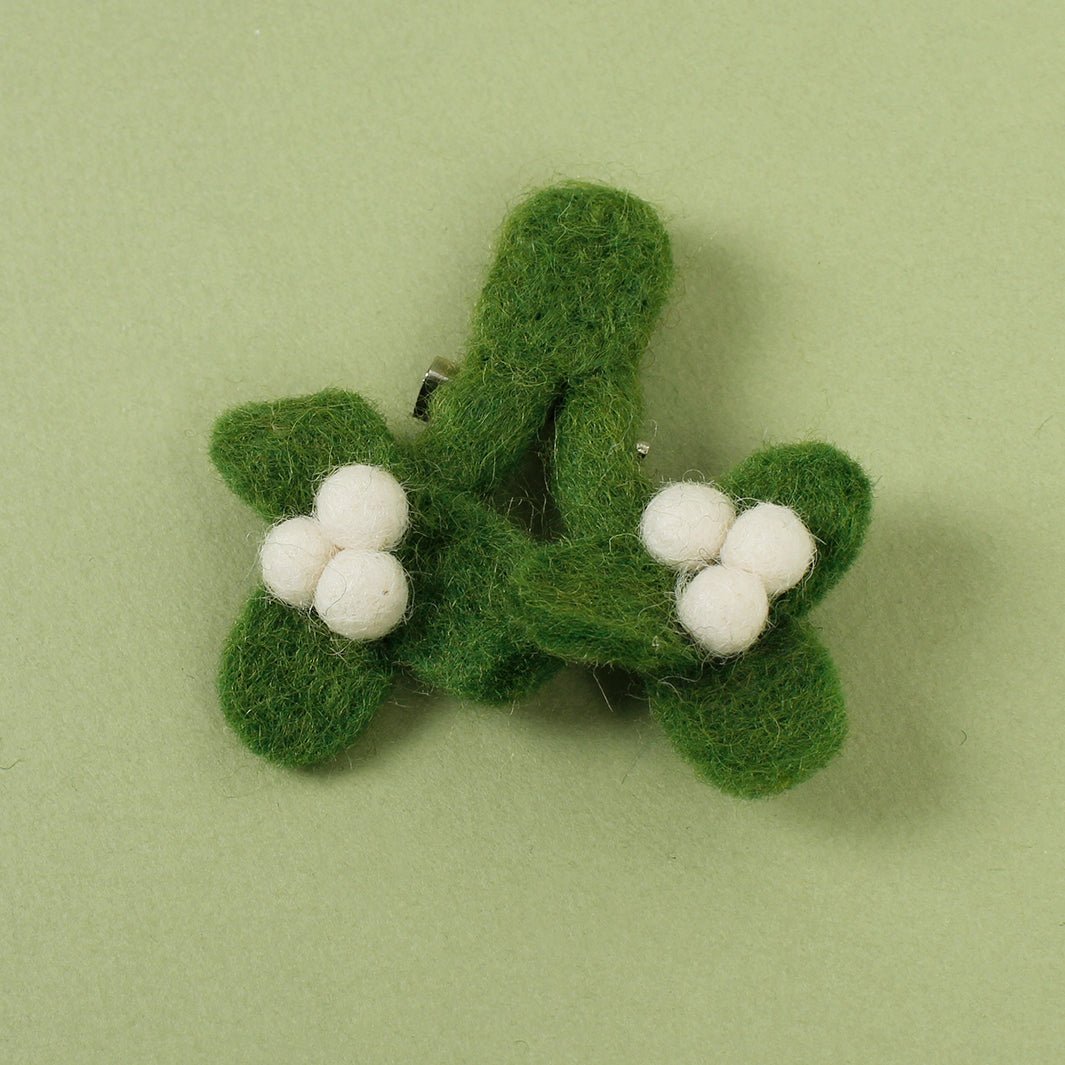 Felt Christmas Brooch - Green Tulip