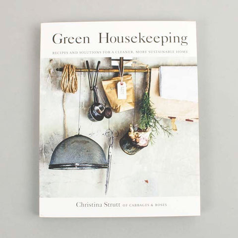 Green Housekeeping - Christina Strutt