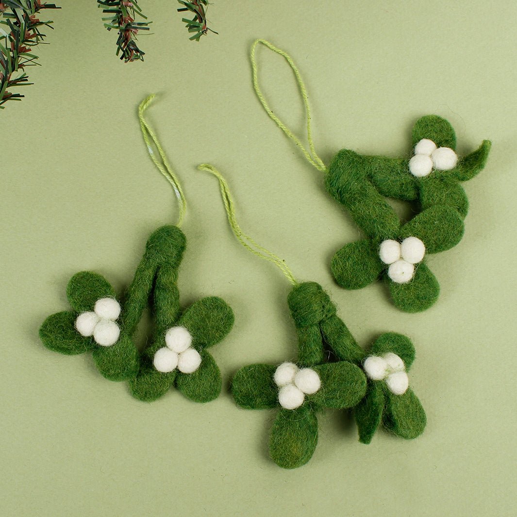 Mini Felt Mistletoe Sprig - Set of 3 - Green Tulip