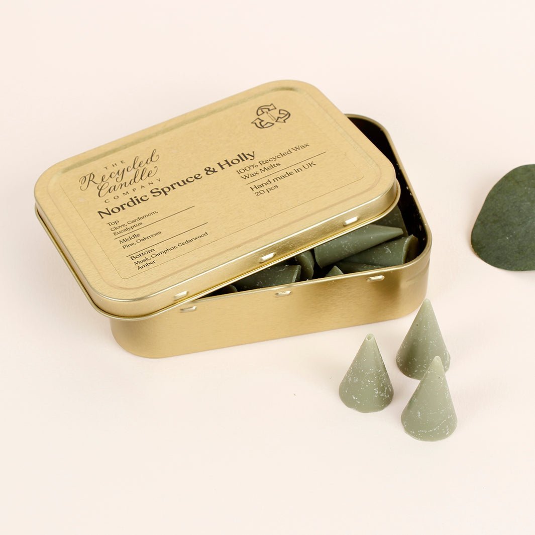 Nordic Spruce & Holly Wax Melts Tin - Green Tulip