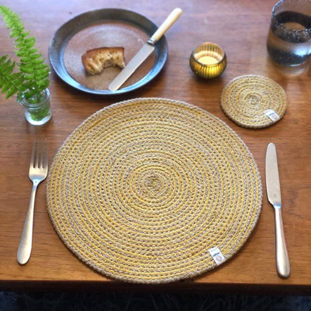 *NQP* Spiral Jute Tablemat - NATURAL/YELLOW - Green Tulip