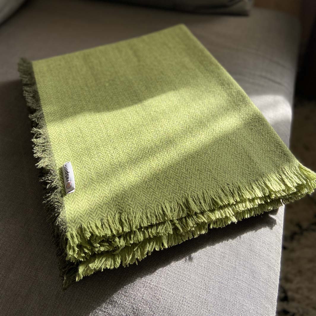 Recycled Wool Throw - 130cm x 170cm - Fern - Green Tulip