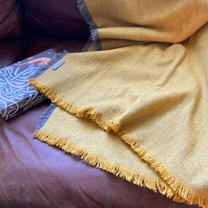 Recycled Wool Throw - 130cm x 170cm - Saffron - Green Tulip