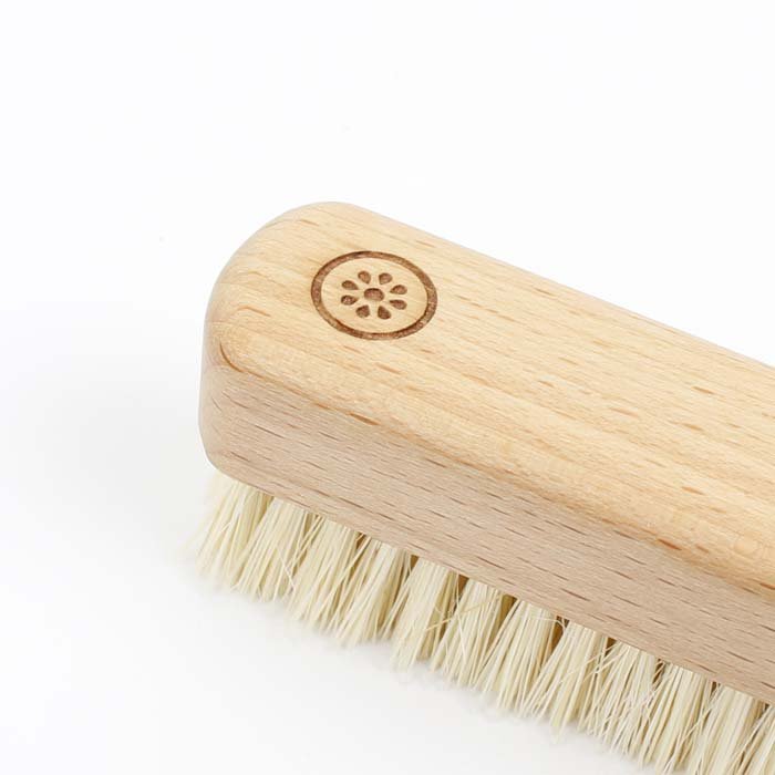 Small Nailbrush - Plant Based Bristles - Green Tulip