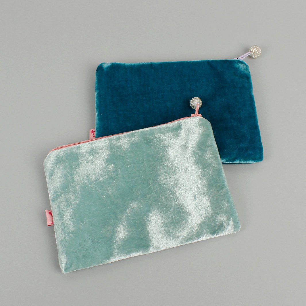 Velvet Embroidered Coin Purse - Green Tulip