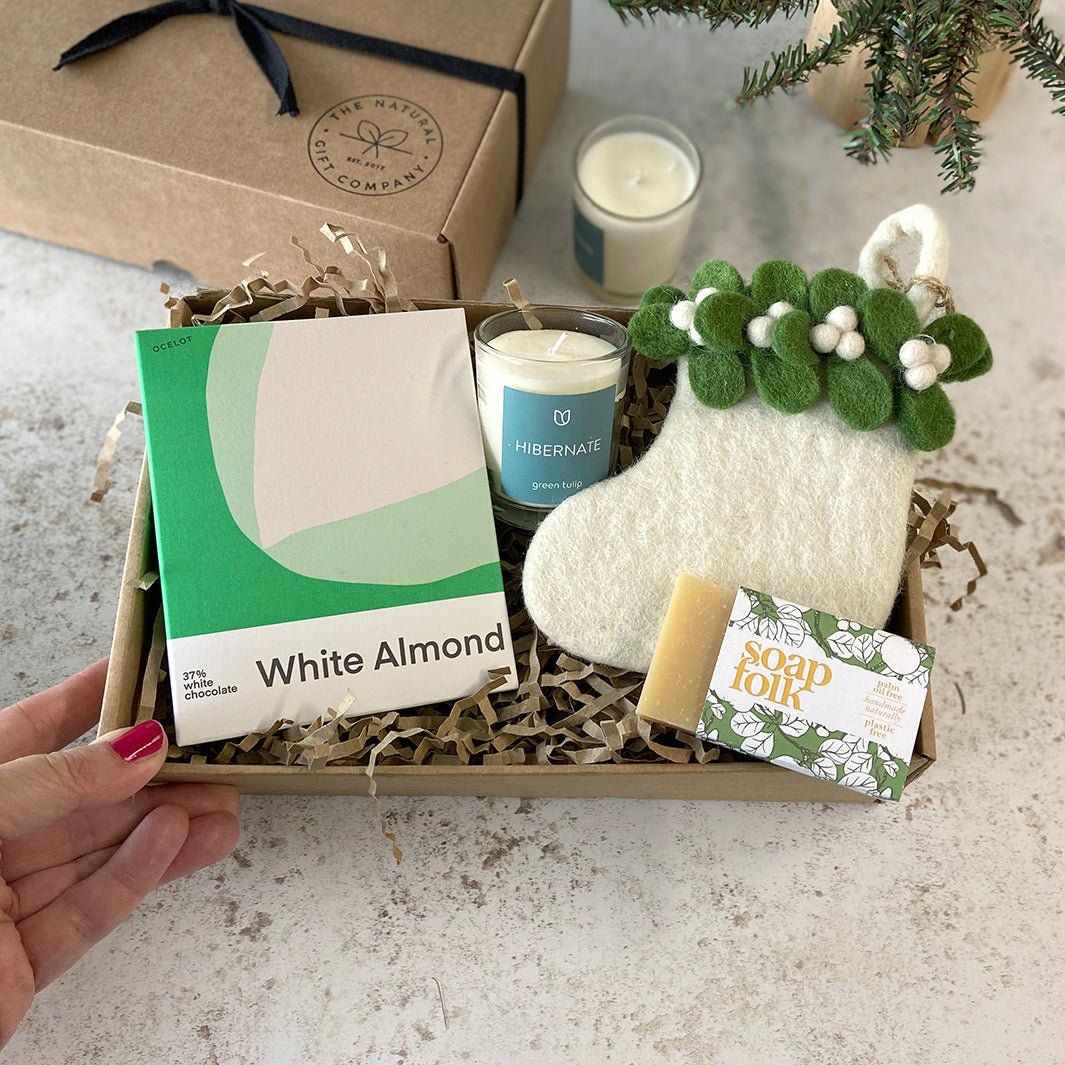 White Christmas Gift Set - Green Tulip