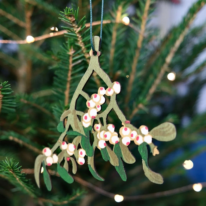 Wooden Hanging Decoration - Green Tulip